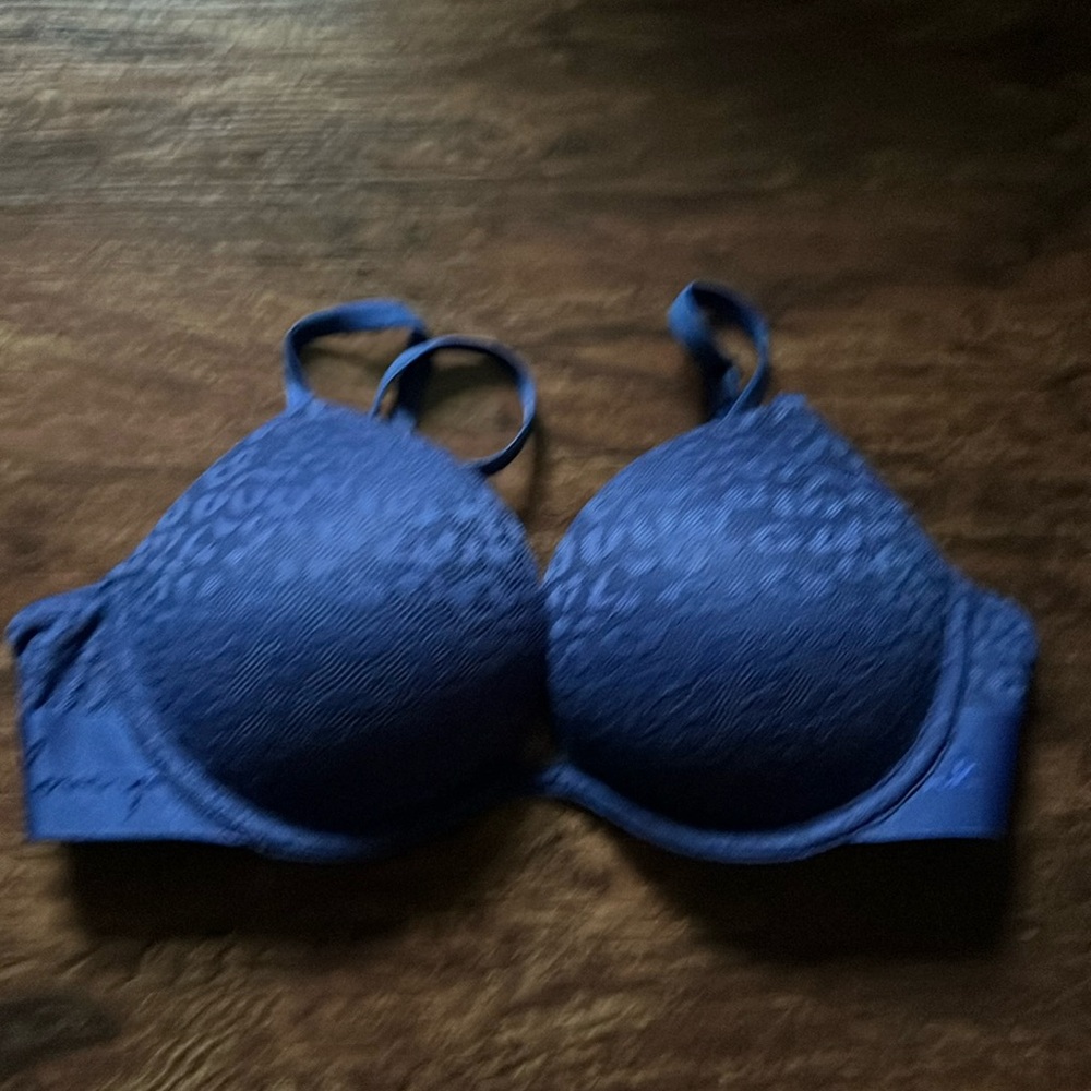 Pink Victoria Secret Wear Everywhere Push-up Bra